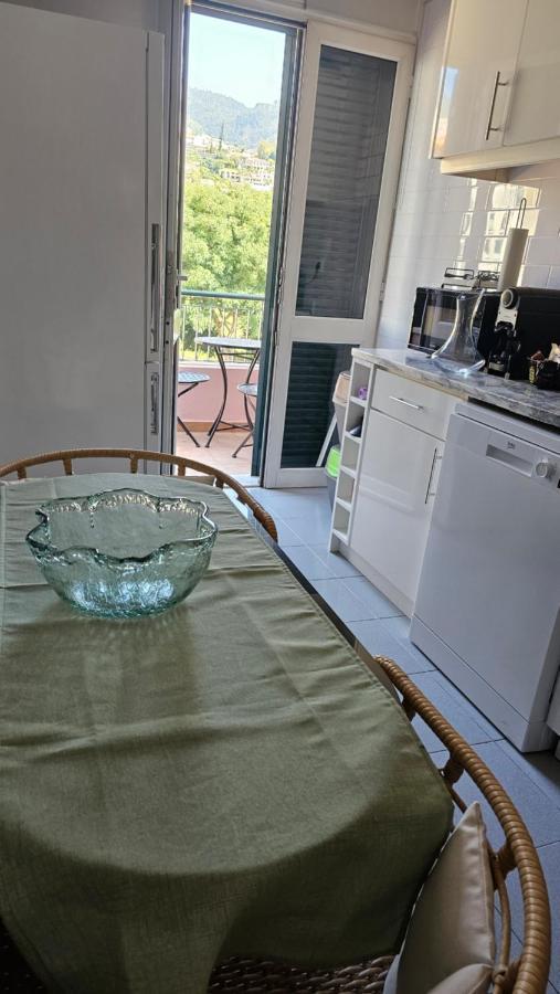 Garden And Seaview Apartment - Free Parking Funchal  Extérieur photo
