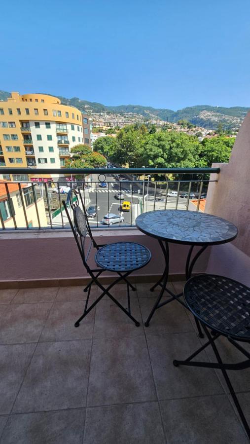 Garden And Seaview Apartment - Free Parking Funchal  Extérieur photo