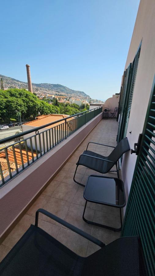 Garden And Seaview Apartment - Free Parking Funchal  Extérieur photo